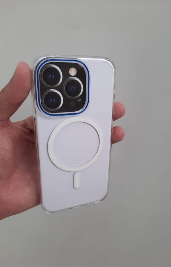 DEVIA FUNDA MAGNÉTICA CON MARCO DE CÁMARA COLORIDO 15 PRO