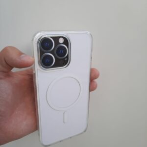 DEVIA FUNDA MAGNÉTICA NAKED 15 PRO MAX